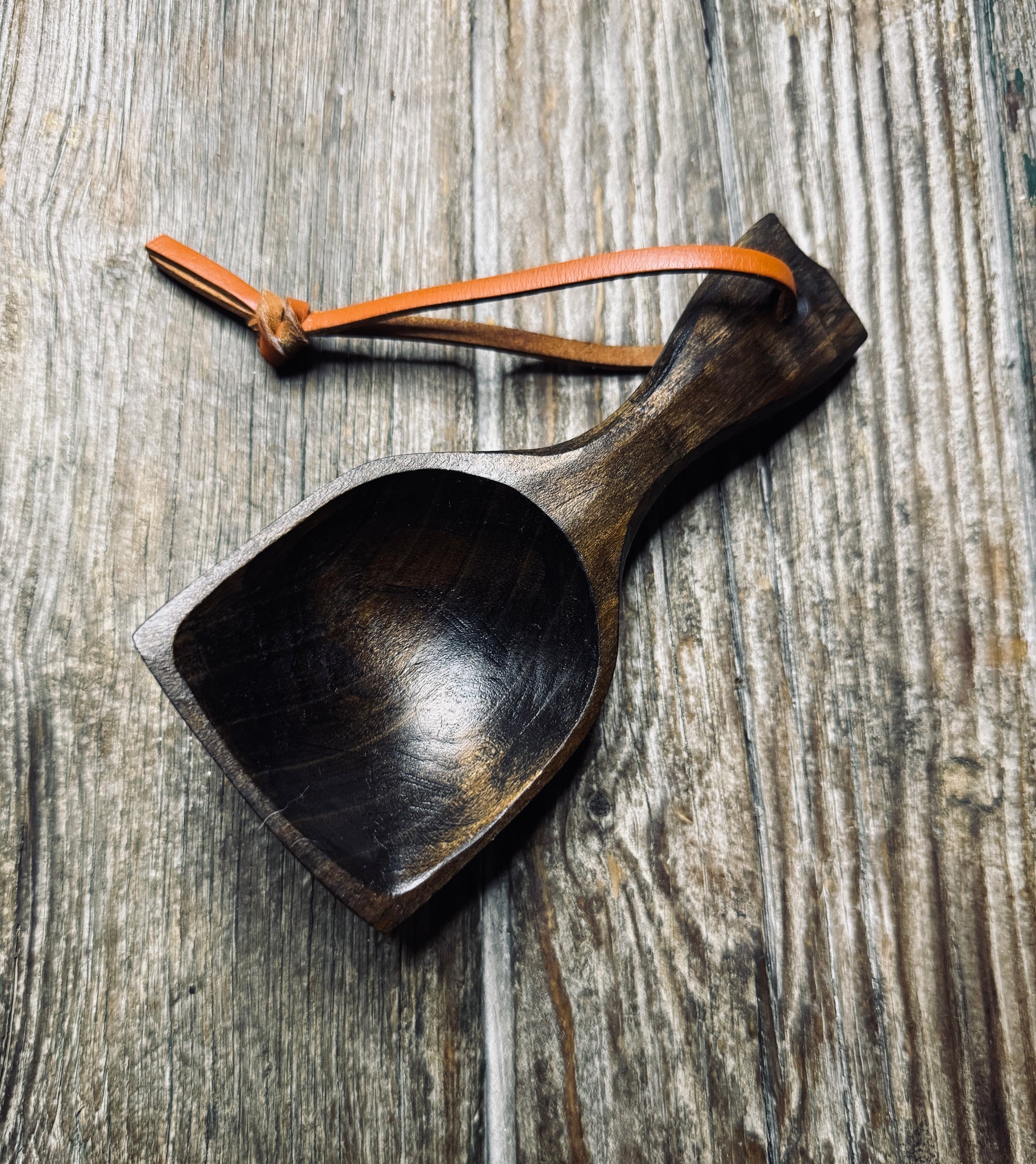 OP209 Ebonised Cherry Wood Shovel Scoop
